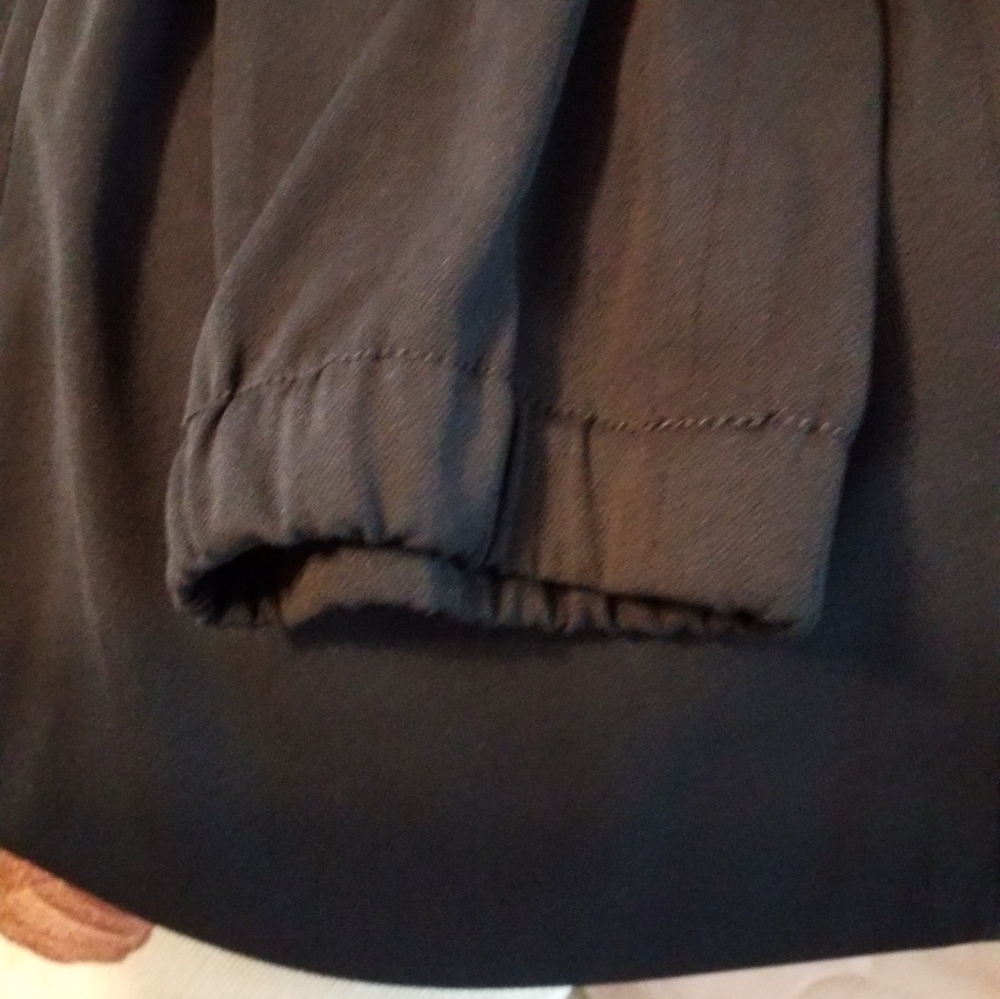 Pants - Picture 4 of 4